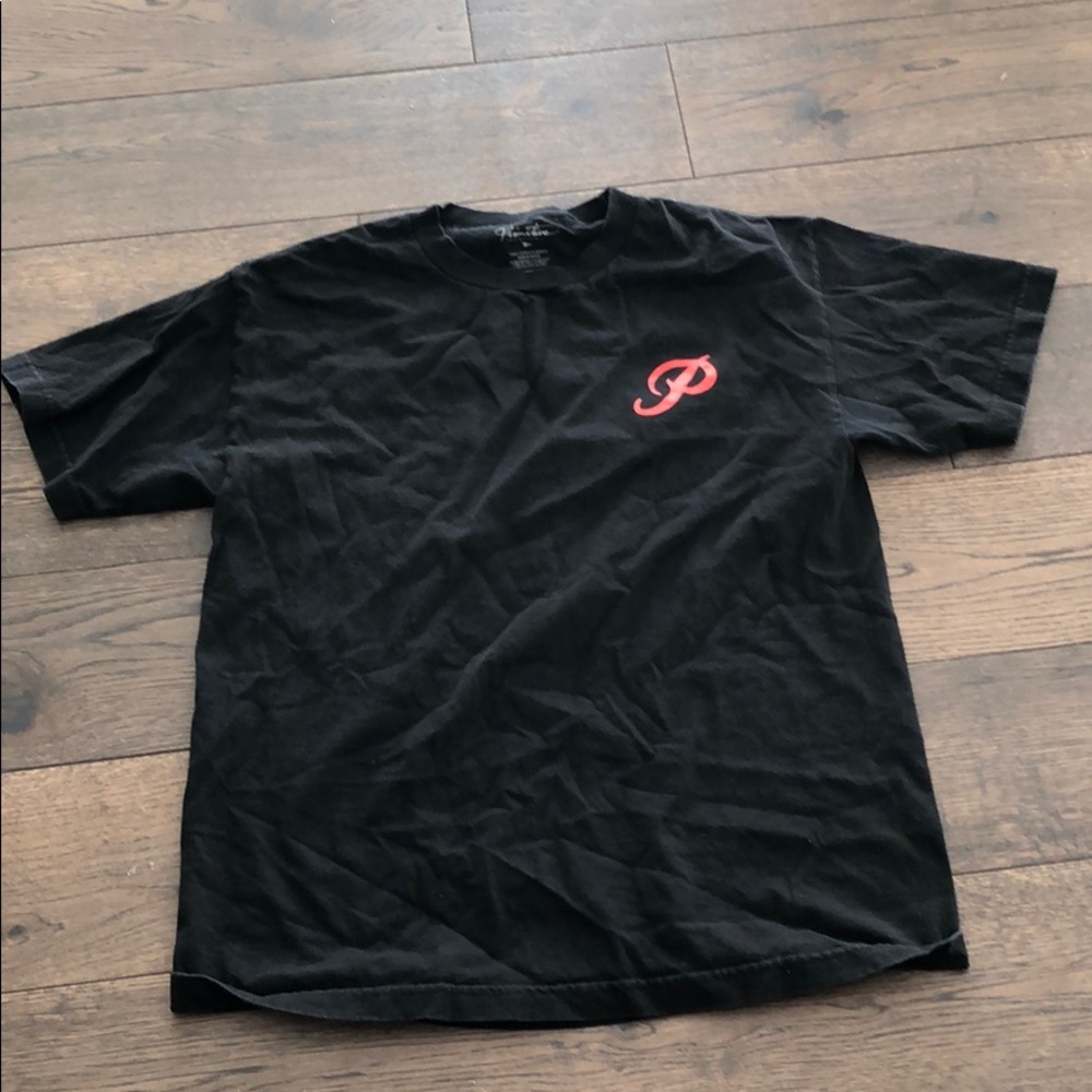 Graphic tee shirt